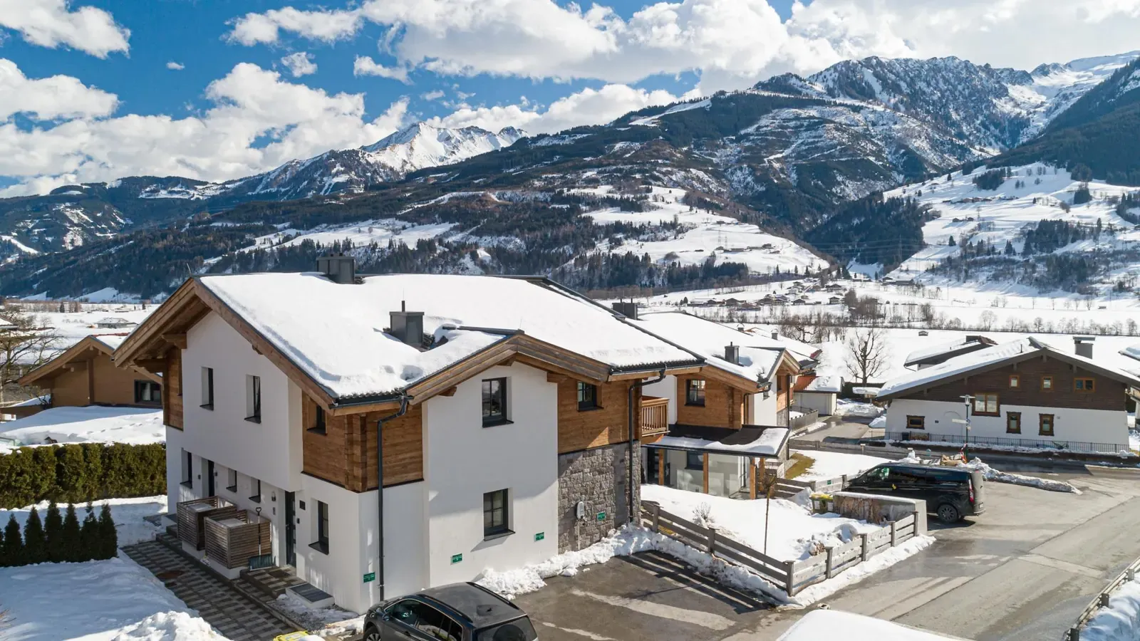 The chalet with Piesendorf valley and Kaprun in the distance