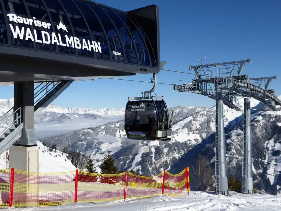 Skiing at Rauriser Hochalmbahnen